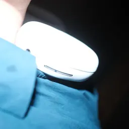 Kollage 01: シェアしたいが、シェアしがたい