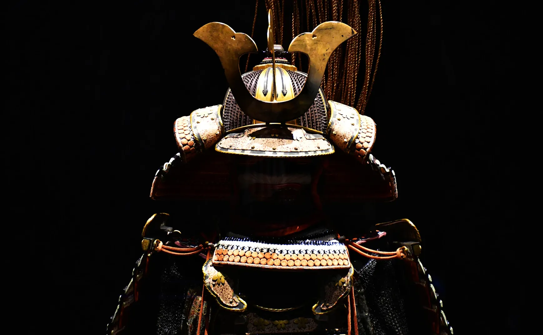 读记｜二〇二五・六和七：黑泽明、陈虻、投资等