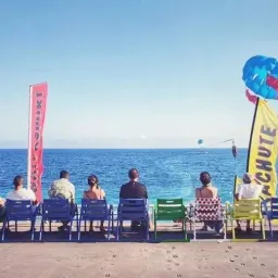 “干了这么多年了，只会干这个”，似乎并不是个错