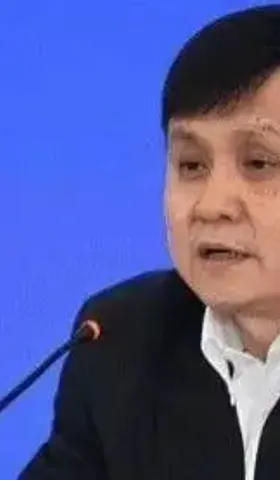 不为尊者讳，张文宏未受处罚不代表他没犯错
