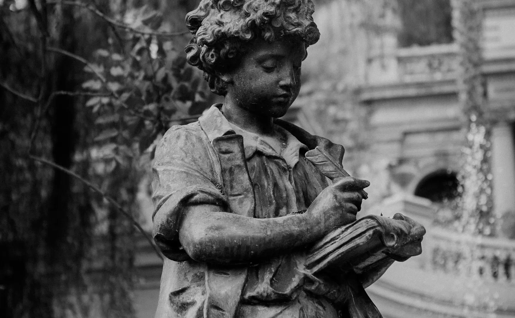 013 📢 Exciting News: My Journey to 'Quaily' 🪶