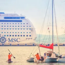 马年快乐，读者朋友们