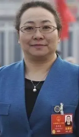 委员自私天经地义，代表自私情有可原
