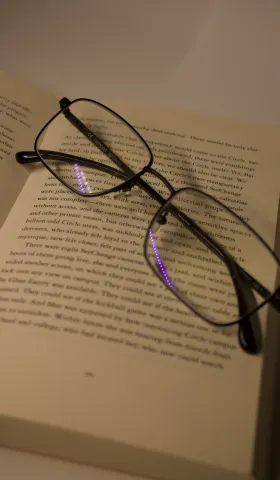 AI 驱动的文学编程新范式