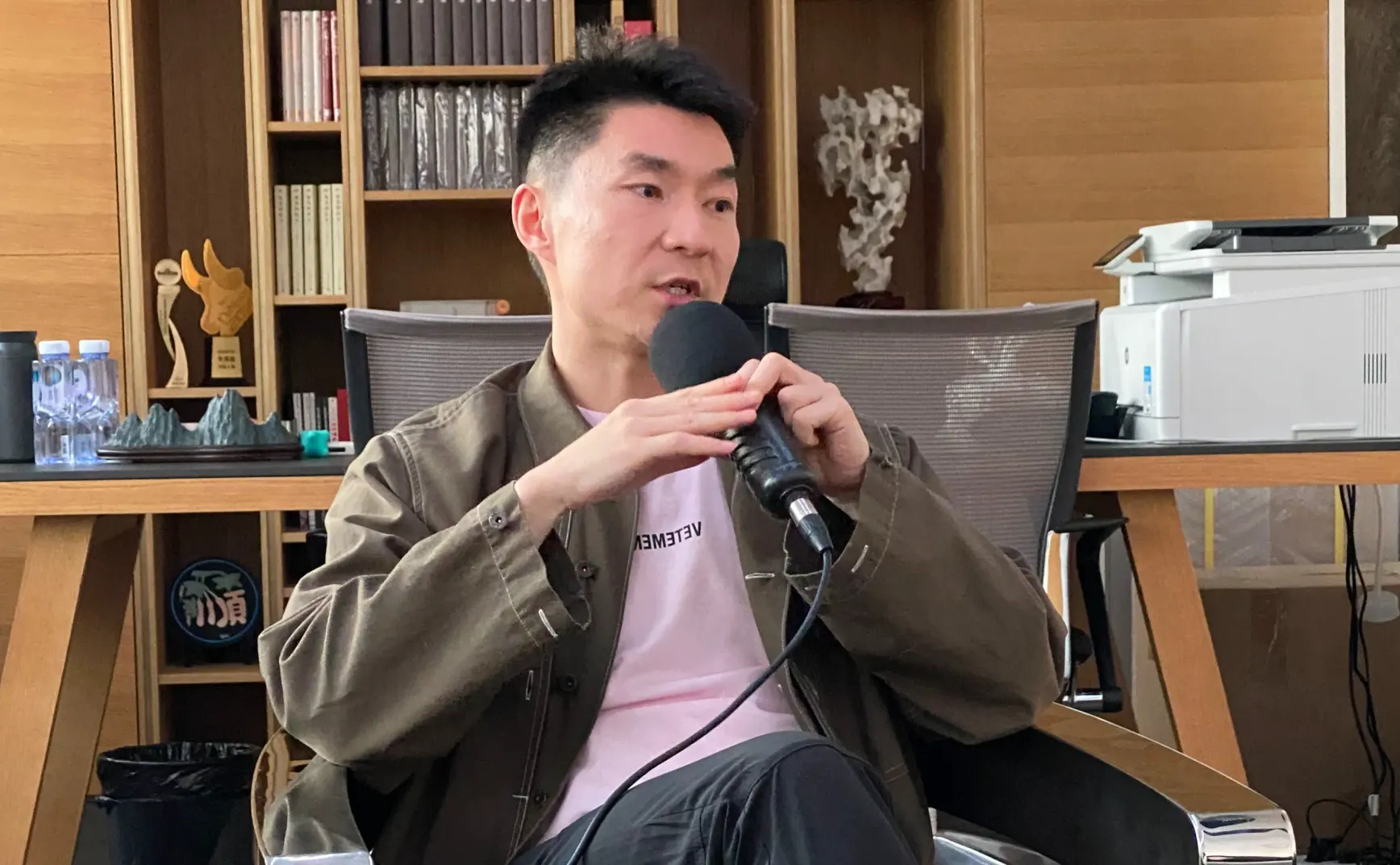 播客笔记：锋物科技李明远访谈