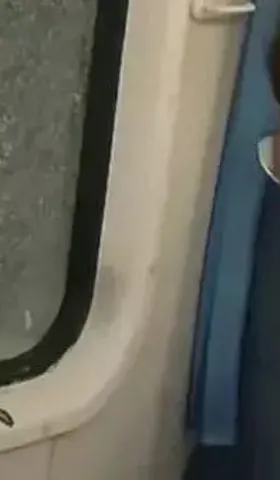 他们准备了10辆救护车，却说闷罐车里的乘客还不够热