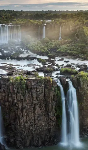 8月8日 | 新疆吊桥事故引关注，中国航天新突破，全球要闻不断