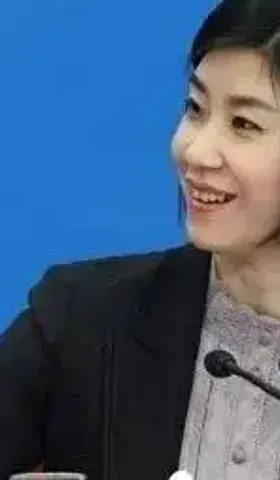 翻译“虽九死其犹未悔”的张璐老师，好久不见