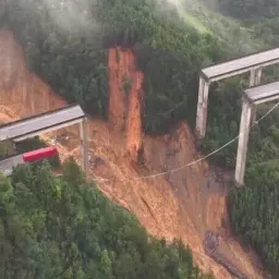 今年以来，中国已经垮塌了3座特大桥