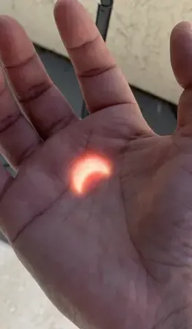 如何玩日食拍摄
