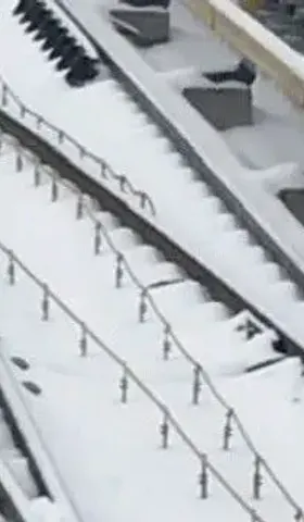 北京地铁追尾事故，责任不该推给下雪