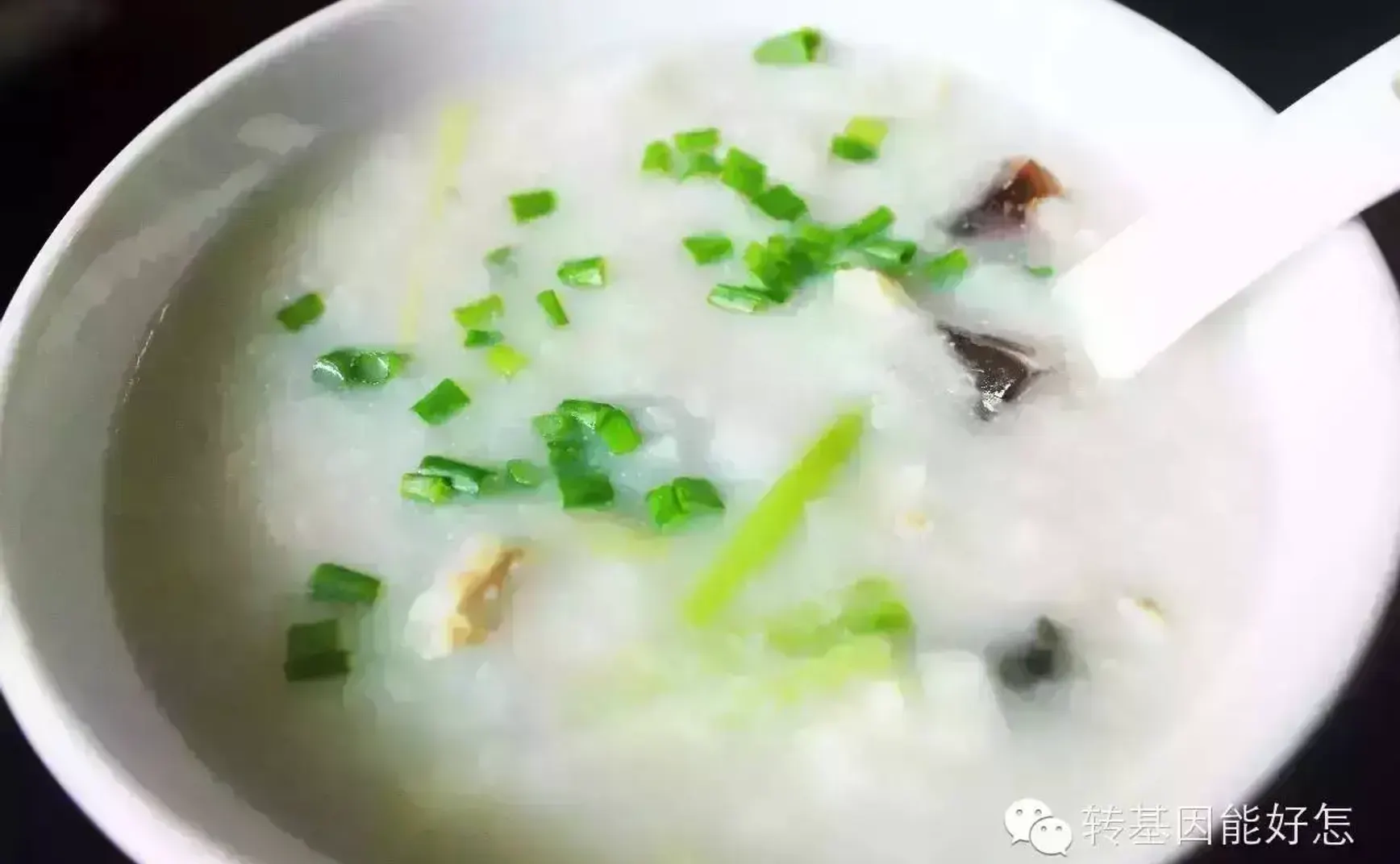 谁知盘中餐，到底多少粒？猜中送澳洲红酒
