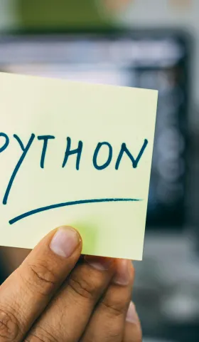 python基础-标识符，保留字,换行符，不换行符