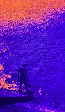 69. 风景为眼睛，房门为安静