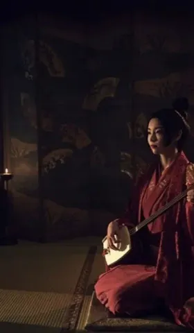 在《幕府将军》里面贡献大胆演出的向理佑香的最新访问