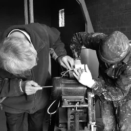 程序员复活手册第二章:禁忌的艺术,汇编与内存的黑暗魔法