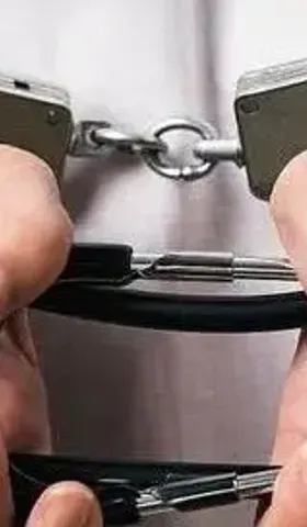 医药腐败世人皆知，三年疫情变本加厉