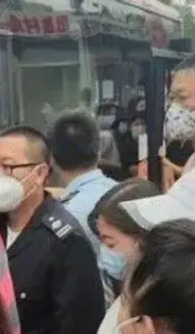 某些地方不想让大家上班可以直说，没必要拿疫情做借口