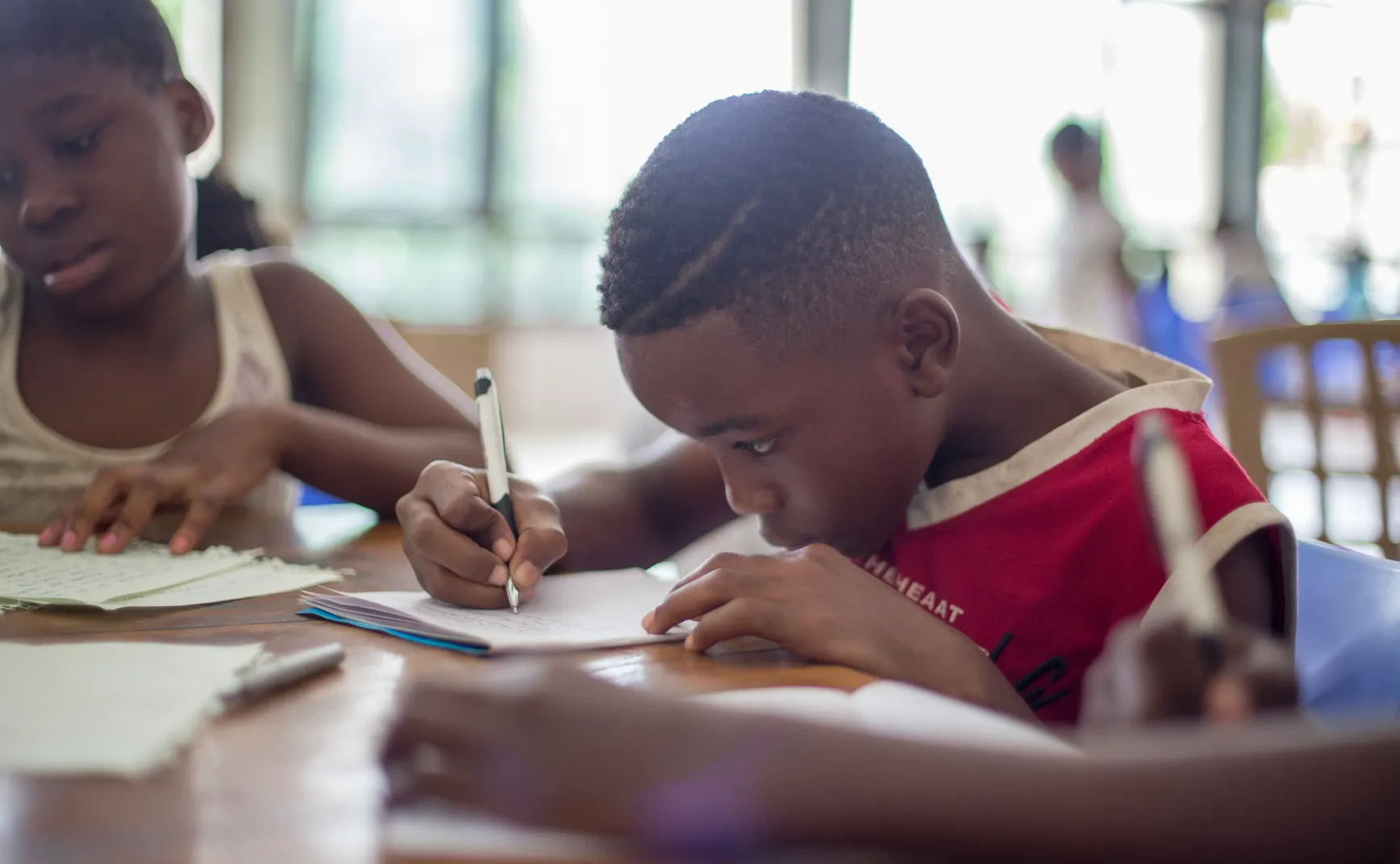 オンラインスクールの成功への道：ARCHとの協力