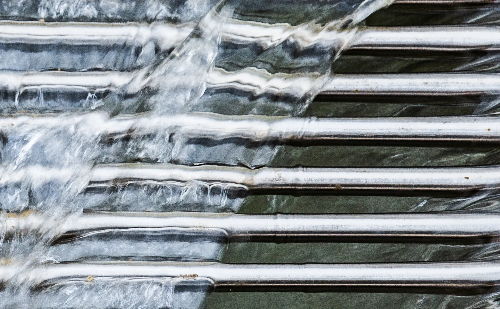 衍射多焦人工晶状体设计算法综述：从解析公式到逆向计算设计