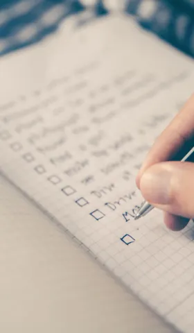 非虚构写作速查笔记：从想法到成品的17个核心步骤