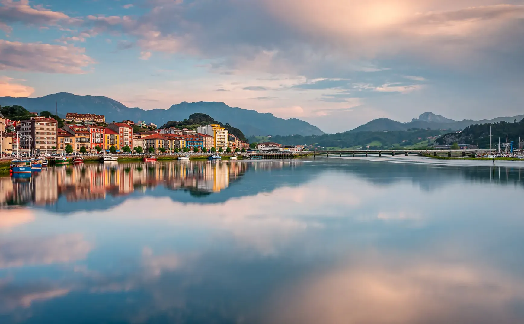 7月30日 | 暴雨致北京30人遇难，少林寺迎新住持，网信办整治自媒体