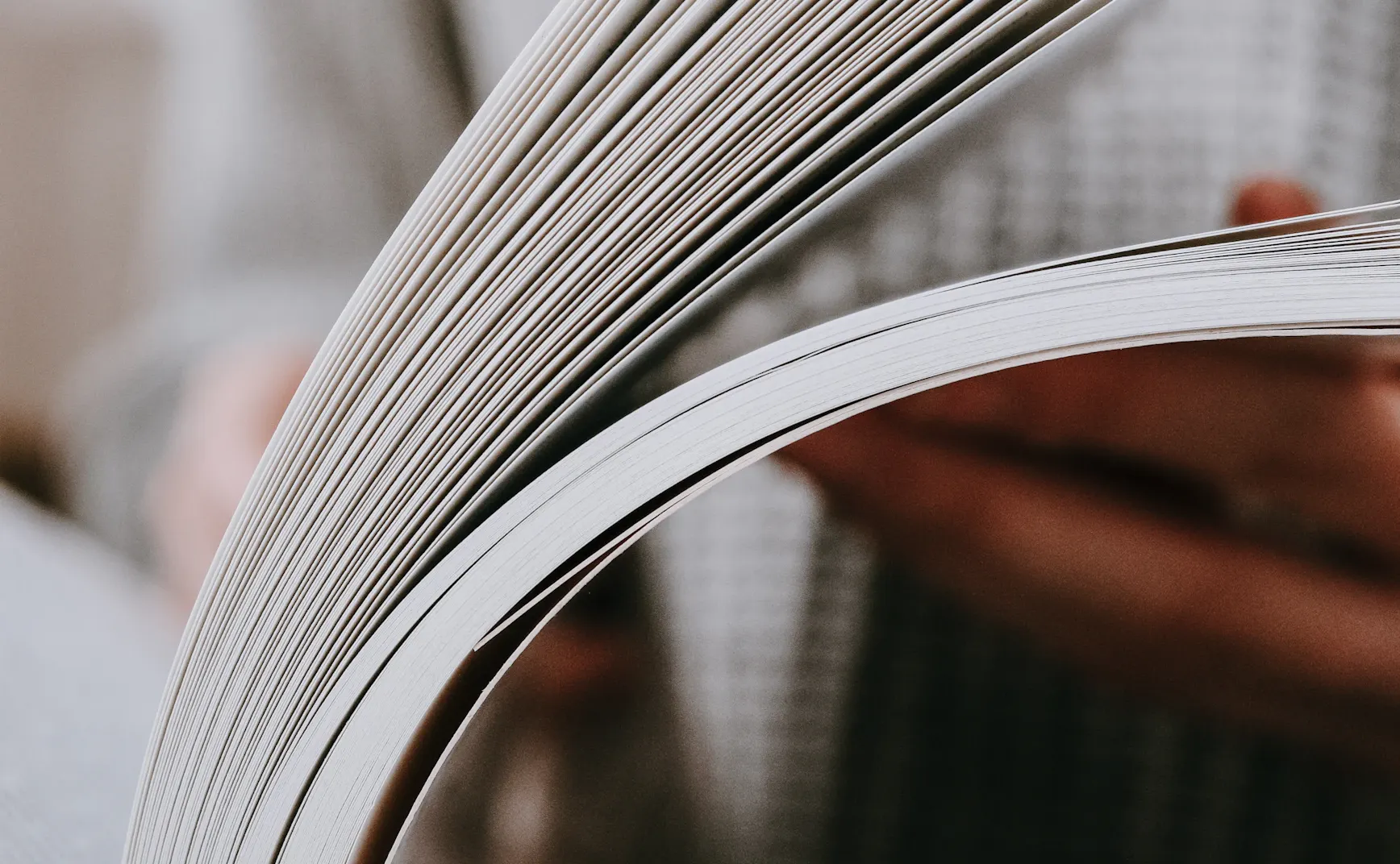 实战指南：如何用 AI 共创“单人单本”高阶教材