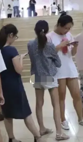 四川大学把男厕改成女厕，该不该反对？