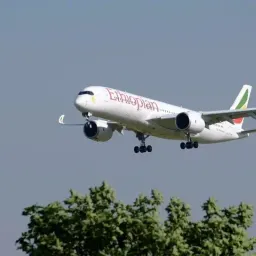 什么是一本正经的胡说八道？从737事故的“深度分析”说起