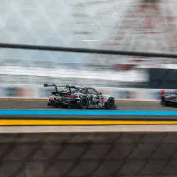 真实的赛车不止有热血