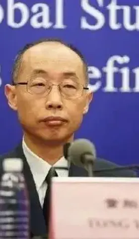 听说中国科学家发现了治疗新冠的新药，还申请了专利