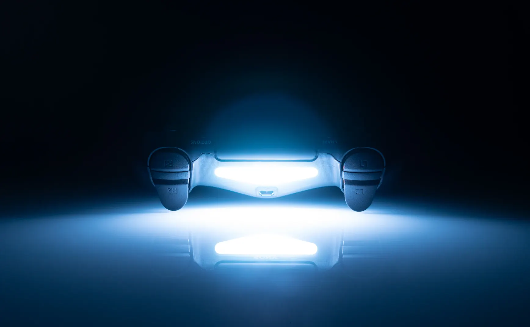 引导式自由意志：效率巅峰与自我消融的技术哲学边界