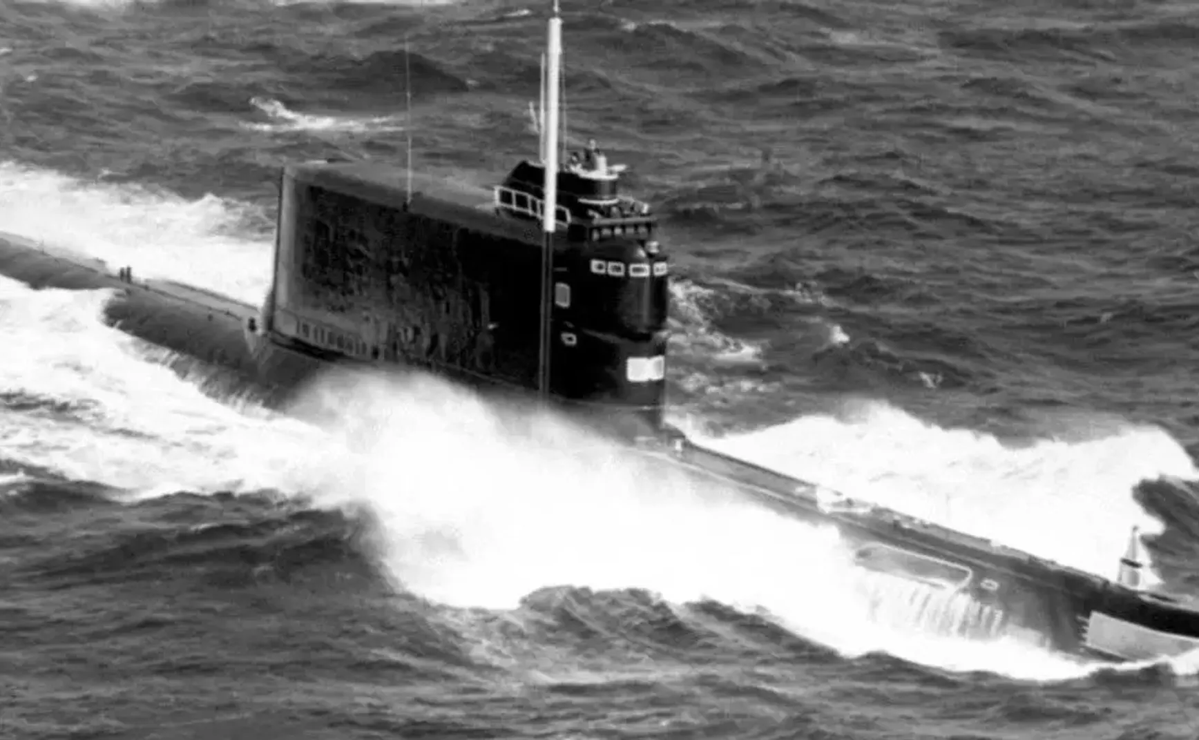 K-129，CIA“偷天换日”的工程奇迹