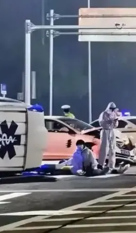 青岛救护车事故，正在把寒气传递给每一位热心市民