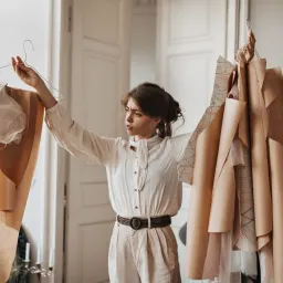 Workwear Fashion Trends: What’s Trending and How to Style It in 2025