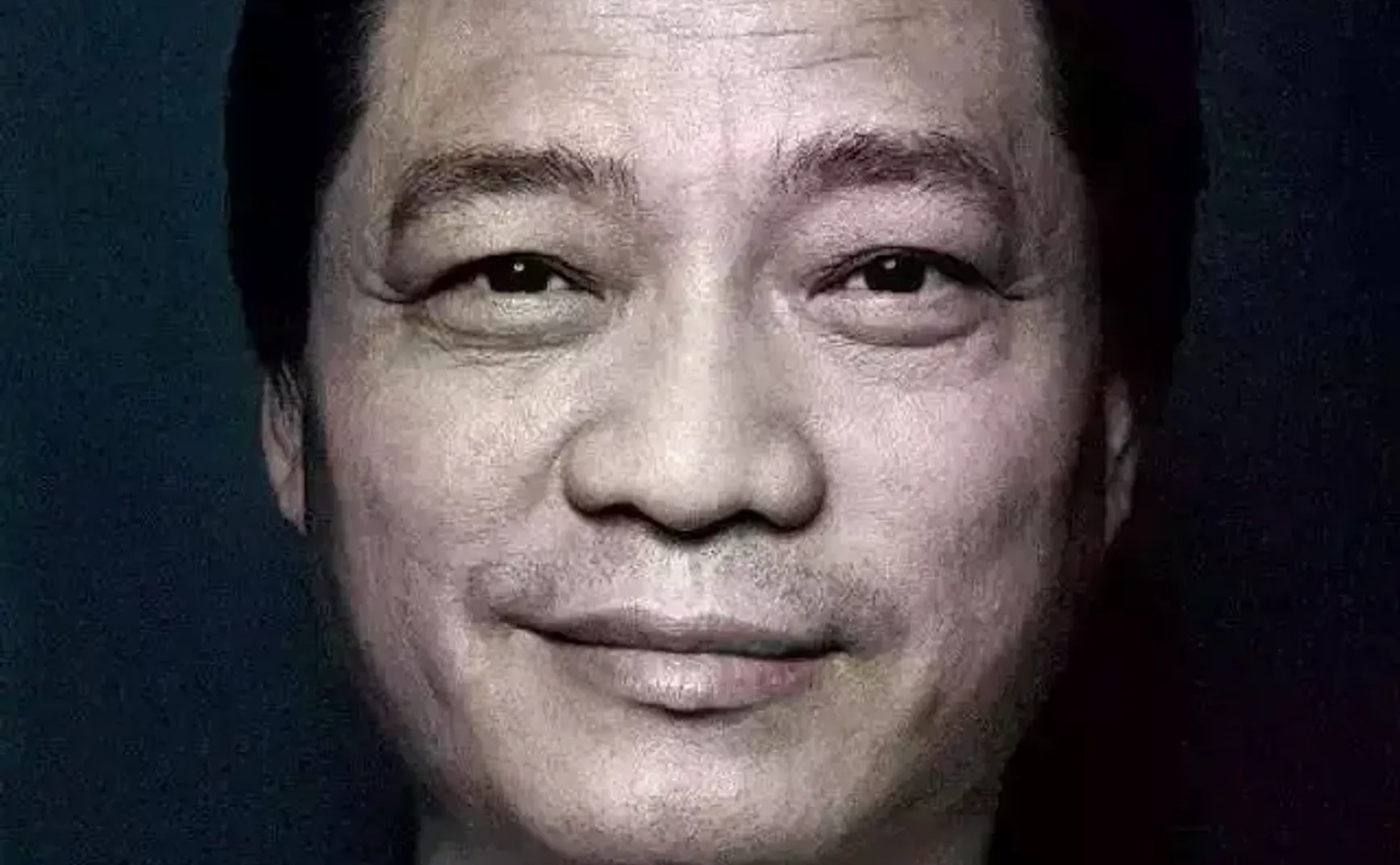 男子连吃一个月转基因，胡子只长了1厘米！