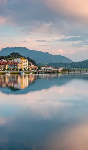 7月30日 | 暴雨致北京30人遇难，少林寺迎新住持，网信办整治自媒体