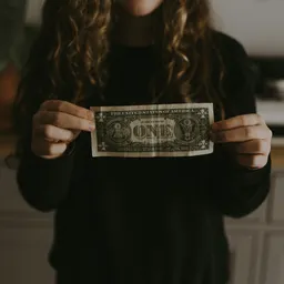 #经济# 中国为什么不出售美国国债用来投资国内？