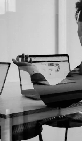 《猫的伏击》第4章：“每周回顾”？不，是“每周崩溃”